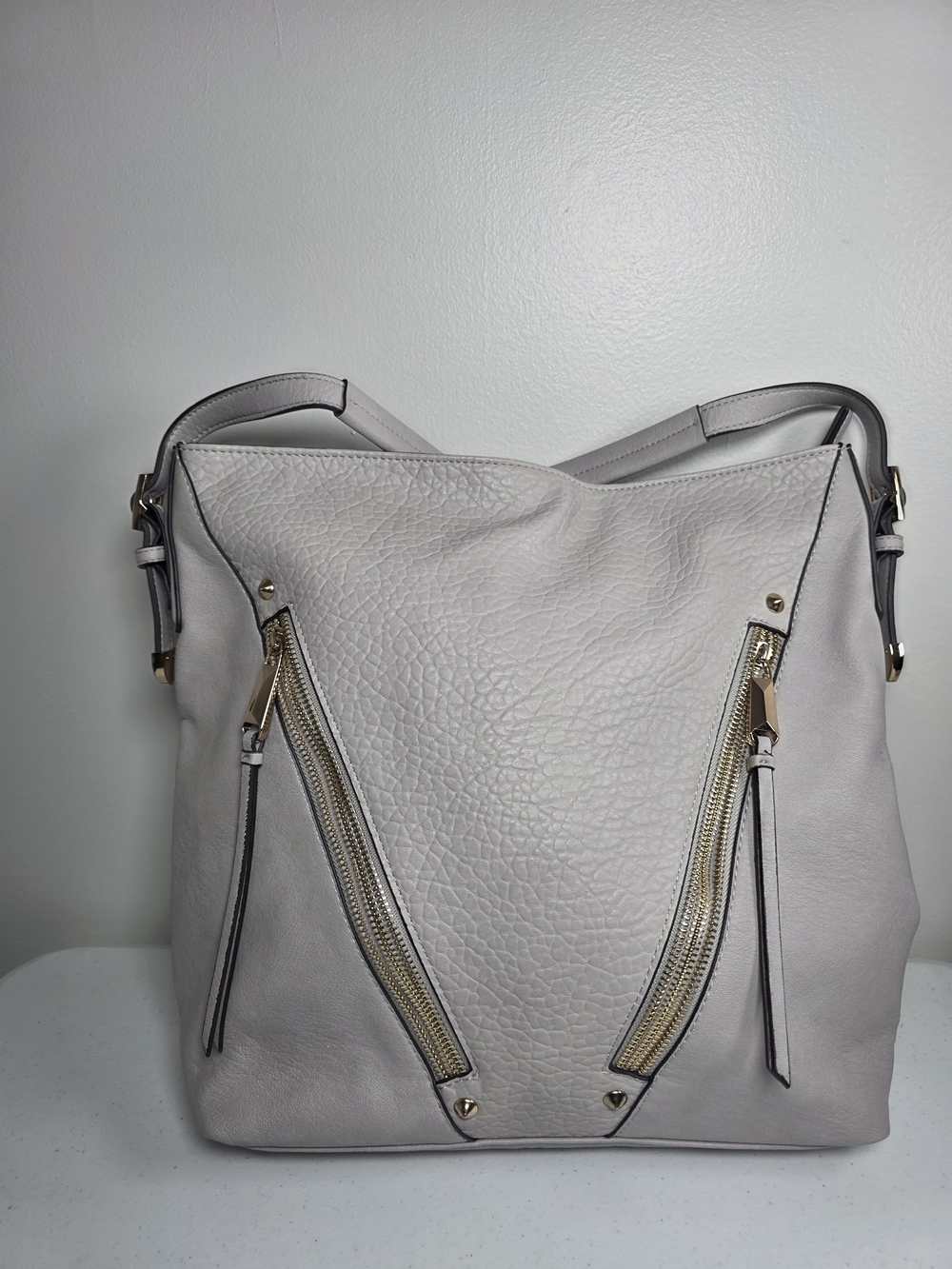 Jessica Simpson Light Gray Pebbled Leather Shoulder Bag with Gold Hardware